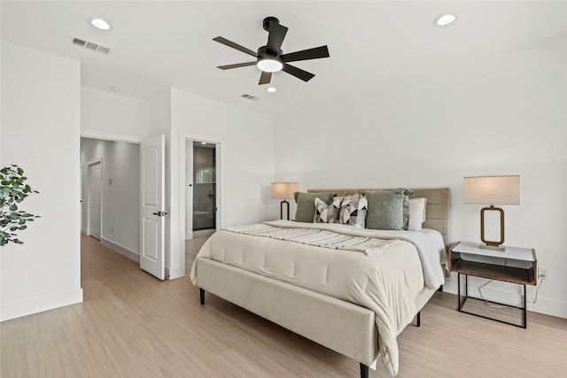 2522 Jeffries St, Dallas, TX 75215 - bedroom with light wood-style flooring, recessed lighting, baseboards, and a ceiling fan