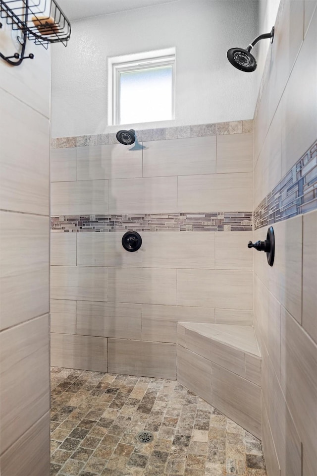 726 County Road 3355, Paradise, TX 76073 - full bathroom with a tile shower