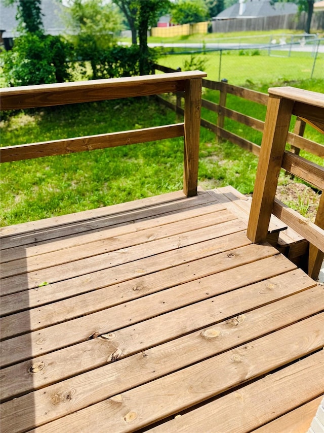 900 Boyd Ave, Lindale, TX 75701 - view of deck