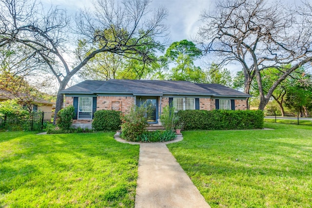 9551 E Lake Highlands Dr, Dallas, TX 75218 - view of front of house with brick siding