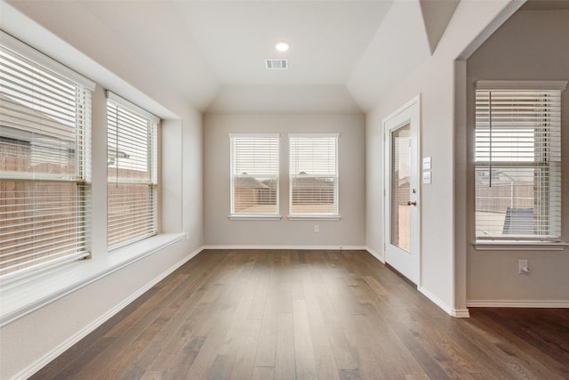 4505 Ridgehurst Ln, Fort Worth, TX 76036 - entrance foyer featuring wood finished floors, baseboards, and lofted ceiling