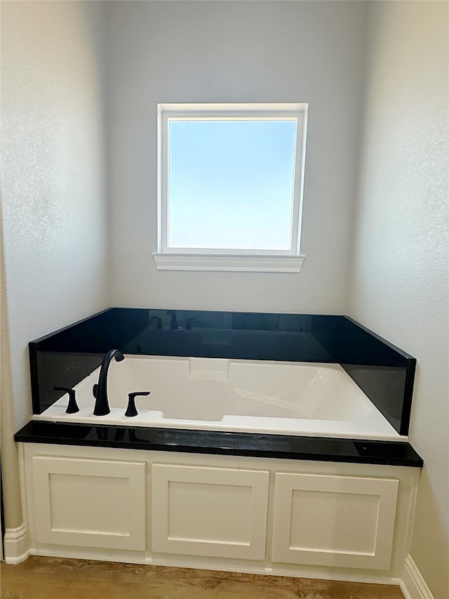 6710 Windmill Grass Ln, Abilene, TX 79606 - full bath featuring a garden tub