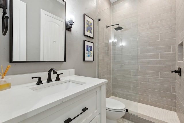 11353 Seaside Ln, Frisco, TX 75035 - full bathroom featuring tiled shower, toilet, and vanity