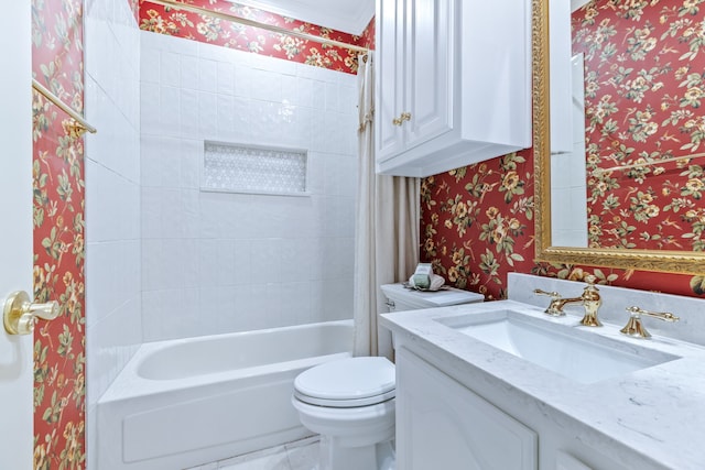 3441 Mount Vernon Way, Plano, TX 75025 - bathroom featuring toilet, wallpapered walls, vanity, and shower / bathtub combination with curtain