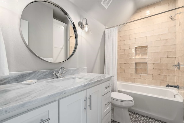 205 Oak Creek Dr, Tool, TX 75143 - bathroom with tile patterned flooring, vaulted ceiling, shower / bath combo with shower curtain, toilet, and vanity