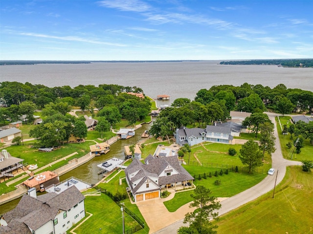 205 Oak Creek Dr, Tool, TX 75143 - aerial view of residential area featuring a nearby body of water
