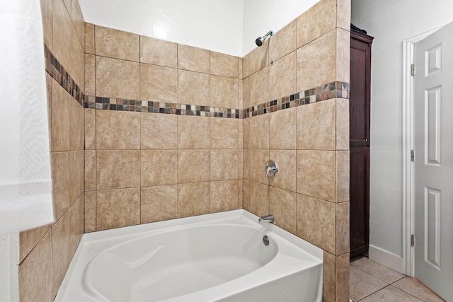 522 Helena St, Dallas, TX 75217 - bathroom featuring tile patterned floors and shower / tub combination