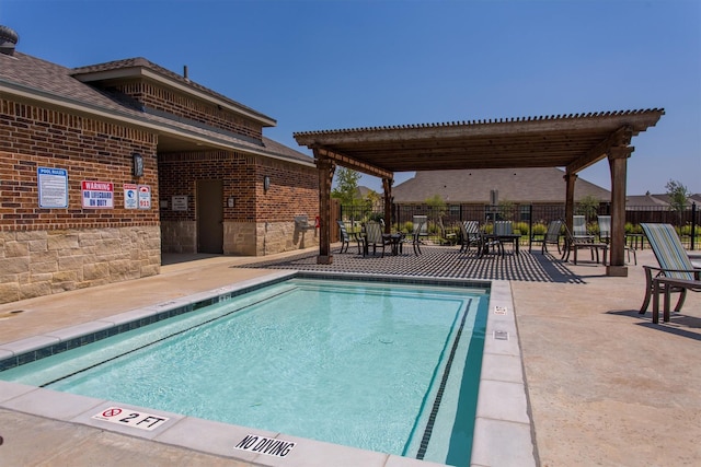 6620 Roaring Crk, Denton, TX 76226 - community pool with fence and a patio area