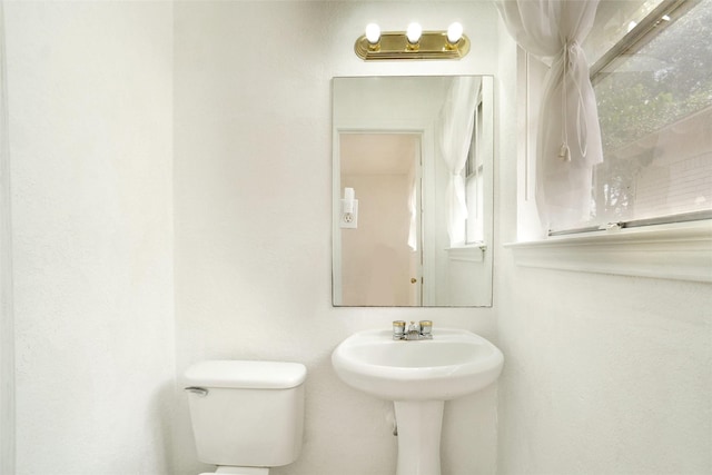 4805 Ira St, Haltom City, TX 76117 - half bath featuring toilet