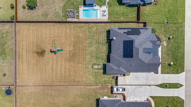 9104 Lazy Oak Dr, Justin, TX 76247 - aerial view of a pool