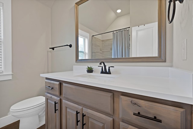 149 Deats Farm Ct, Azle, TX 76020 - bathroom featuring toilet, vanity, vaulted ceiling, recessed lighting, and curtained shower