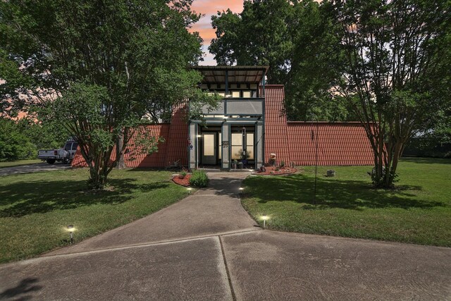 203 Goodson Way, Denton, TX 76207 - view of front of property featuring a yard and a balcony
