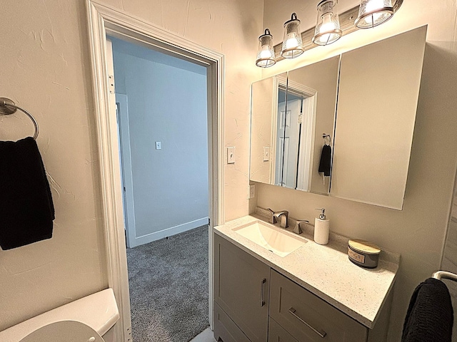 2009 Berwick Ave, Dallas, TX 75203 - bathroom with vanity and toilet