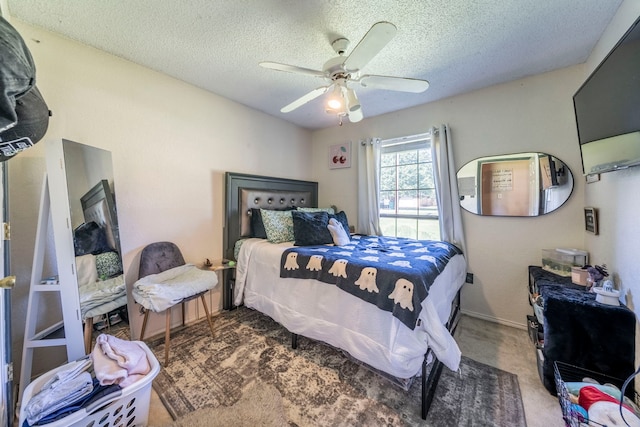 916 Rachelle Dr, Red Oak, TX 75154 - bedroom featuring a textured ceiling, carpet, and a ceiling fan