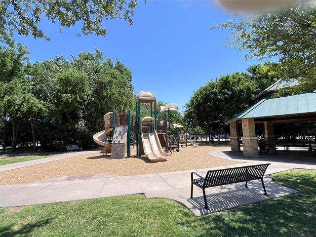 15606 Fox Meadow Ln, Frisco, TX 75035 - view of community jungle gym