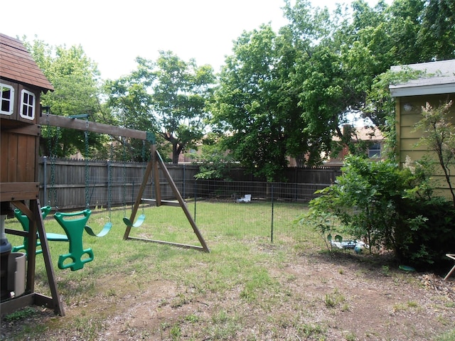 2108 Norwood Ln, Arlington, TX 76013 - view of yard featuring a playground