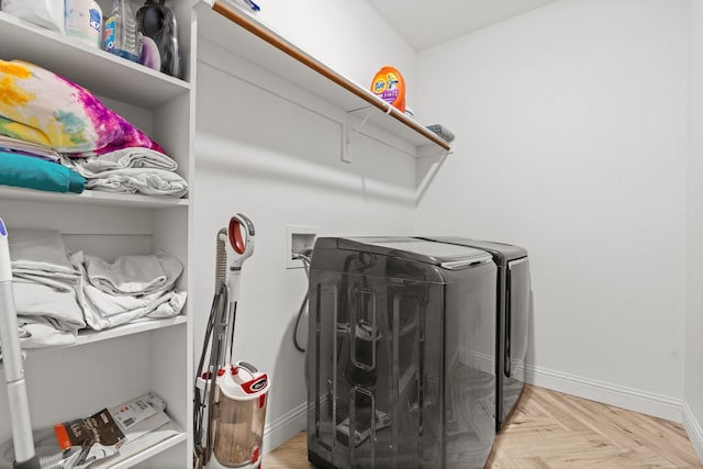 3304 Cobbler Ln, Joshua, TX 76058 - clothes washing area with washer and clothes dryer and baseboards