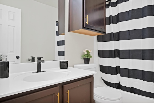 10152 Parker Springs Dr, Waco, TX 76708 - full bath featuring toilet, vanity, and curtained shower