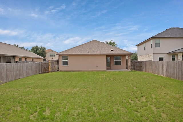 10152 Parker Springs Dr, Waco, TX 76708 - back of property with a patio