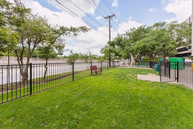 5909 Luther Ln Unit 1002, Dallas, TX 75225 - view of yard with a dog friendly area