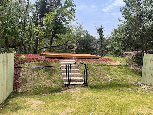 2519 Lakeridge Dr, Granbury, TX 76048 - view of yard featuring a gate