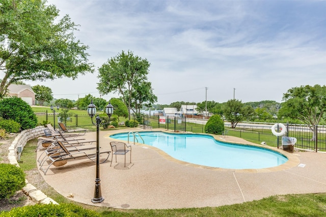 3209 S Bay Breeze Ln, Fort Worth, TX 76179 - view of pool with fence and a patio