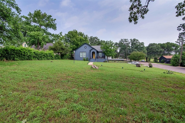 1601 W Crawford St, Denison, TX 75020 - view of green lawn