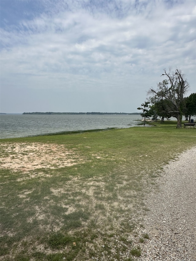 1505 Grove Dr, West Tawakoni, TX 75474 - water view