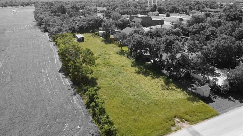 404 N Alton St, Kaufman, TX 75142