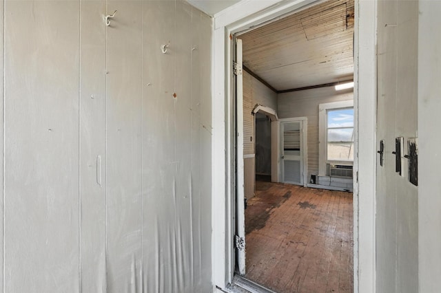 402 S Watson St, Alvarado, TX 76009 - corridor with wood finished floors