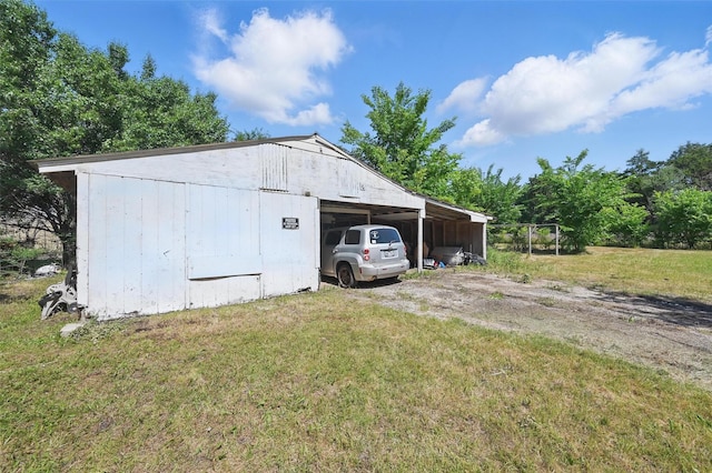 402 S Watson St, Alvarado, TX 76009 - view of pole building with a lawn