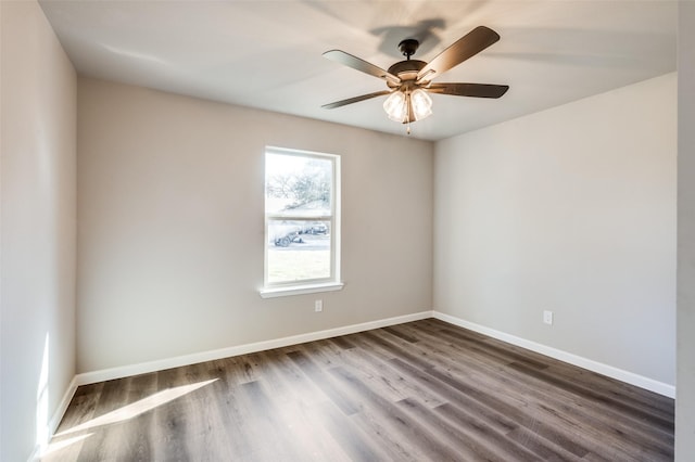 7013 Post Oak Dr, North Richland Hills, TX 76182 - unfurnished room with wood finished floors and a ceiling fan