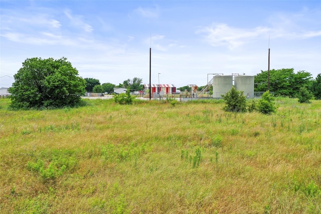 000 Palmer Ln, Ponder, TX 76259