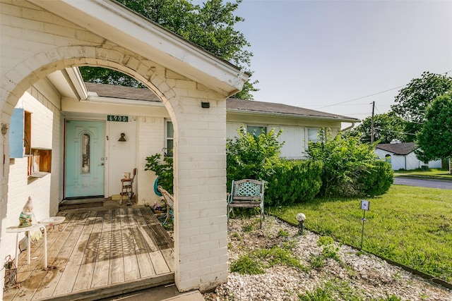 6900 Yorkston St, Watauga, TX 76148 - entrance to property with a yard