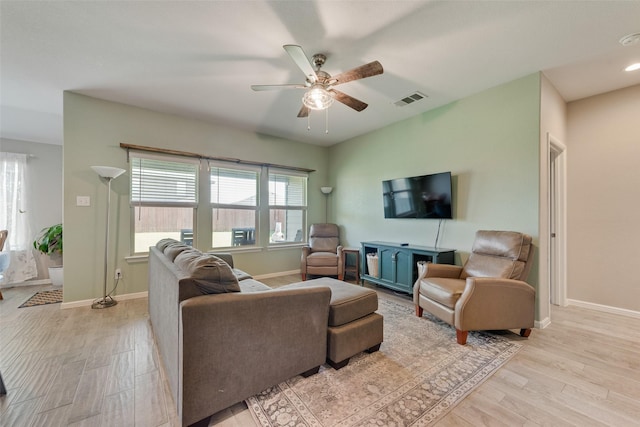 6128 Blacksmith Ave, Fort Worth, TX 76179 - living area with a ceiling fan and light wood-style floors