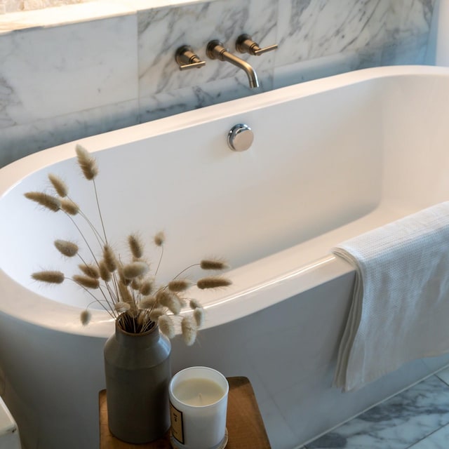 3130 N Harwood St Unit 903, Dallas, TX 75201 - bathroom view of a tub