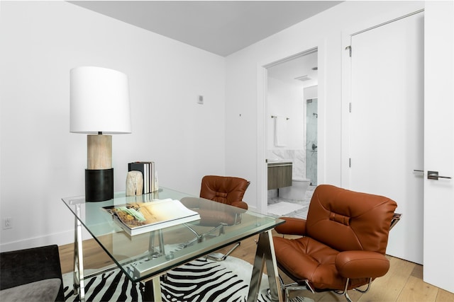 3130 N Harwood St Unit 903, Dallas, TX 75201 - office space with light wood-style floors