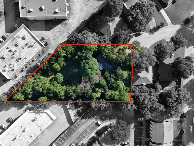 6109 Rayburn Ct, Fort Worth, TX 76133 - aerial view of property and surrounding area featuring property boundaries highlighted