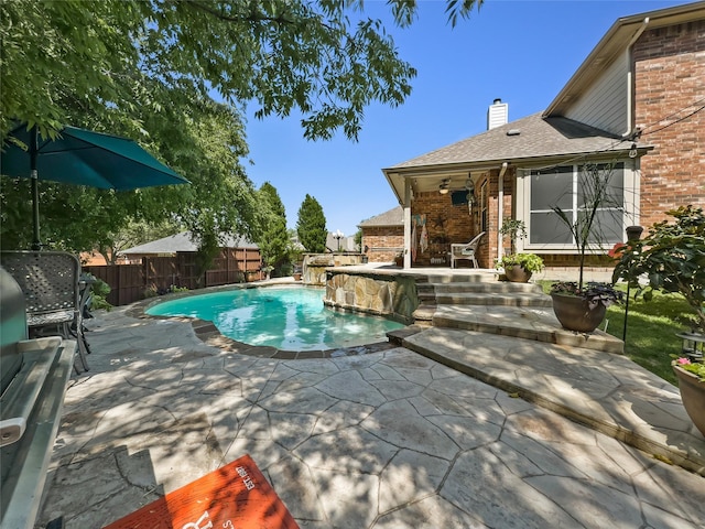 4305 Diplomacy Dr, Rowlett, TX 75089 - view of swimming pool featuring a patio and a fenced backyard