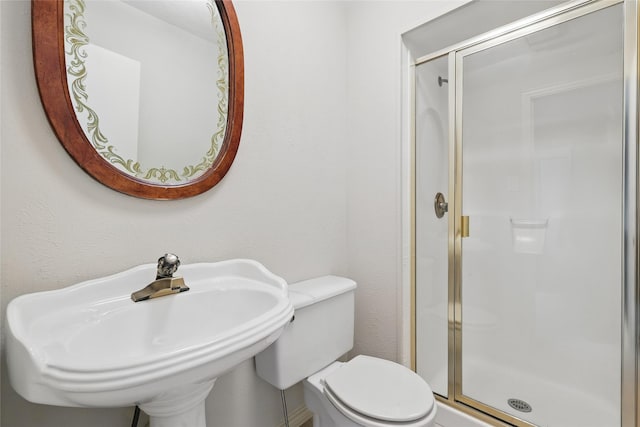 202 Rainbow Cir, Rockwall, TX 75032 - full bath with a sink, a shower stall, and toilet