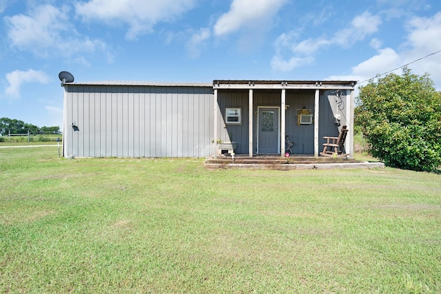 3266 Farm Rd Unit 1159, Clarksville, TX 75426 - view of outdoor structure with an outbuilding