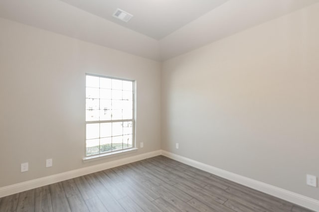 620 Alaina Dr, Desoto, TX 75115 - unfurnished room featuring baseboards and dark wood-style flooring