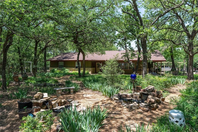 226 Highland Dr, Decatur, TX 76234 - view of yard
