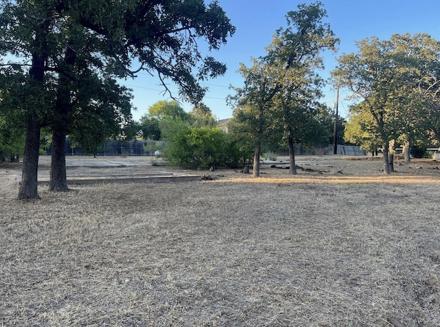 1102 Maple Dr, Bartonville, TX 76226