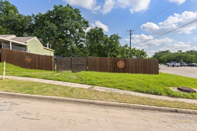 801 Birch St, Grand Prairie, TX 75050