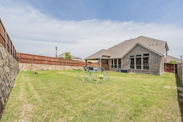 233 Honey Brook Ln, Aledo, TX 76008 - view of yard