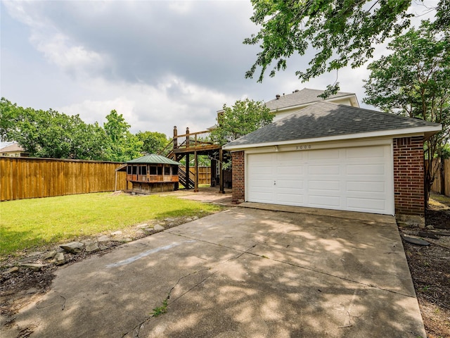 3000 Clearmeadow Dr, Mesquite, TX 75181 - view of garage