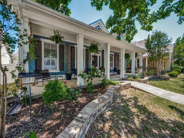 976 Fox Grove Ln, Providence Village, TX 76227 - ranch-style house with a porch