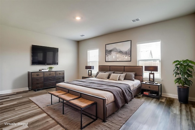 600 Trinity Park Trl, Alvarado, TX 76009 - bedroom featuring wood finished floors, baseboards, and recessed lighting