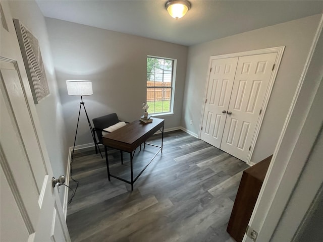 2004 Willowcrest, Kaufman, TX 75142 - office area with dark wood-style flooring and baseboards